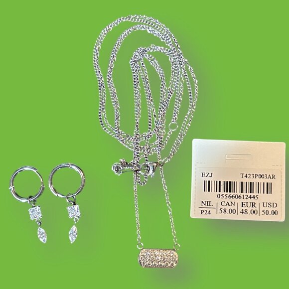 MIA Necklace and Earrings with Case - NWT - Picture 2 of 4